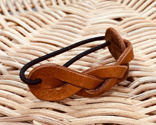 9_3858fcfe75e293aca4e7ac8cbf89