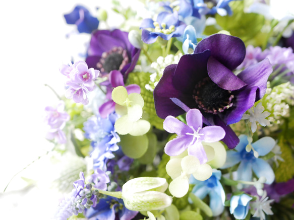 ヴァイオレット&ブルーカラーのお花が爽やかなナチュラルブーケ♡ 4枚目の画像