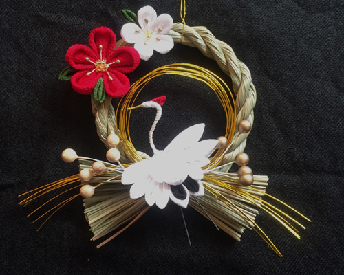 つまみ細工 正月飾り しめ縄飾り ① Amazon | しめ縄飾り お正月飾り つまみ細工 | 正月飾り | おもちゃ