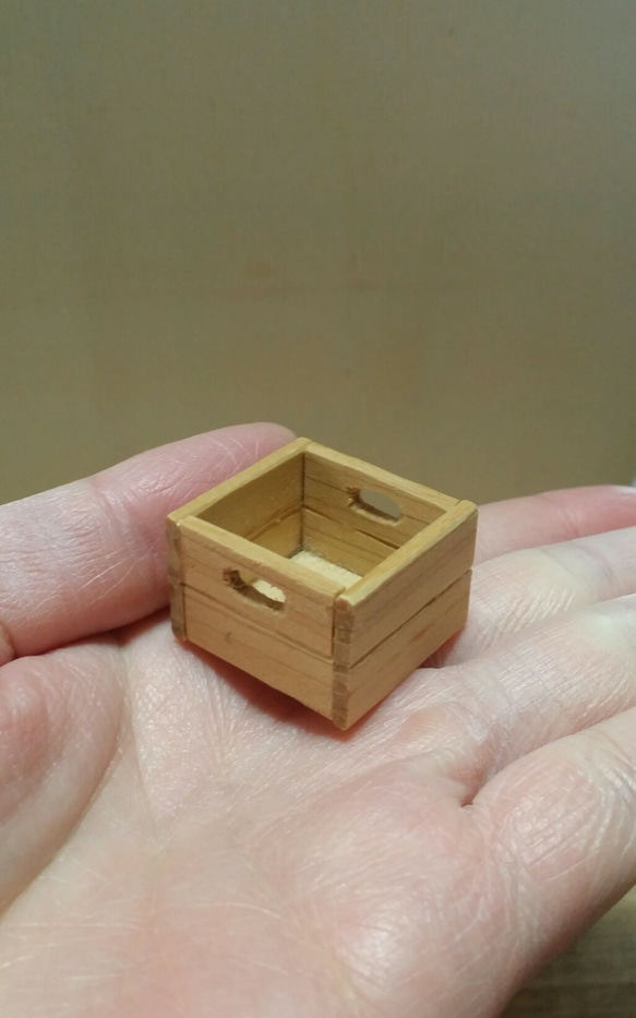 ミニチュア雑貨 木箱 インテリアやドールハウスに♪ その他置物