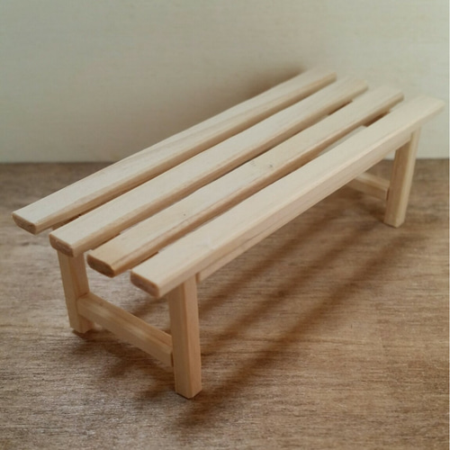 ミニチュア家具 木製ベンチ インテリアやドールハウスに♪ その他置物