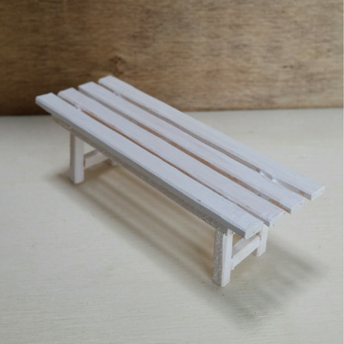 ミニチュア家具 木製ベンチ(ホワイト) インテリアやドールハウスに