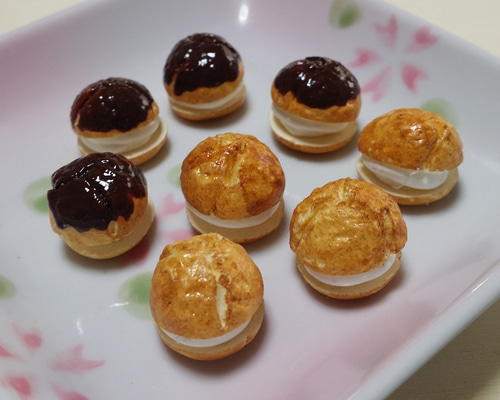 シュークリームサンプル特大 直径約15cm！ でっかいシュークリーム 2個入【土曜日着】 洋菓子