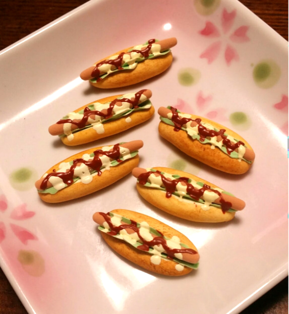 サンエックス - パネル まくまくハンバーガー 幸せレシピミニチュア 食品サンプル リラックマ まくまくハンバーガー：商品案内 | 株式会社リーメント