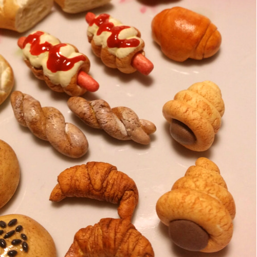 ミニチュア食品サンプル パン10種類・20個セット その他置物