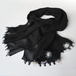 高級雪紡披肩與蕾絲花朵“雛菊/2面”黑色 第5張的照片