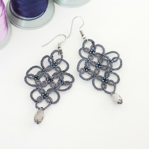 OYA tatting lace earrings [ARABESQUE] Charcoal Gray 第2張的照片