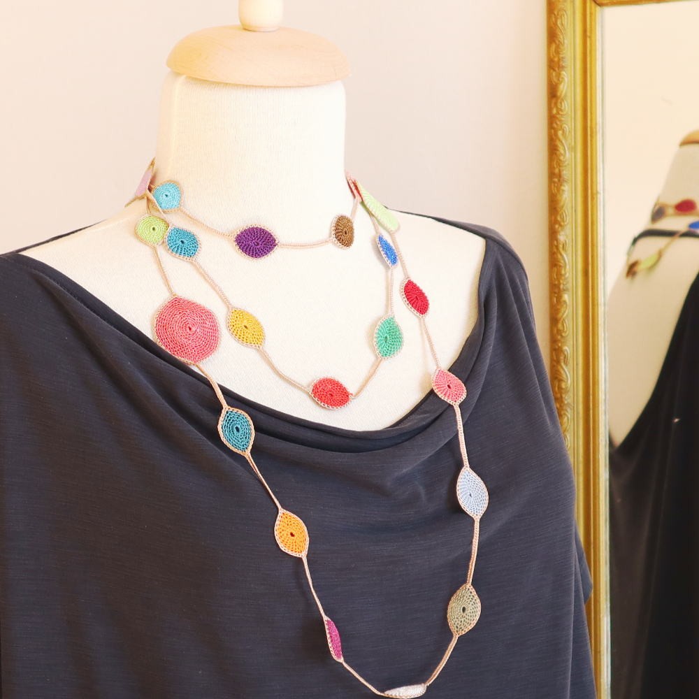 オヤ・レース編みの180㎝ラリエット「ドロップ」ミックス