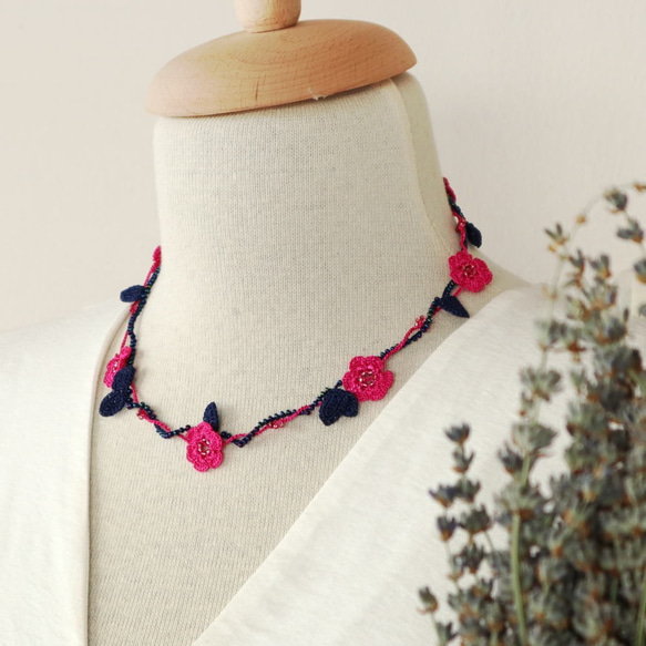 OYA crochet 45cm necklace [MARY] Fuchsia Pink 第1張的照片