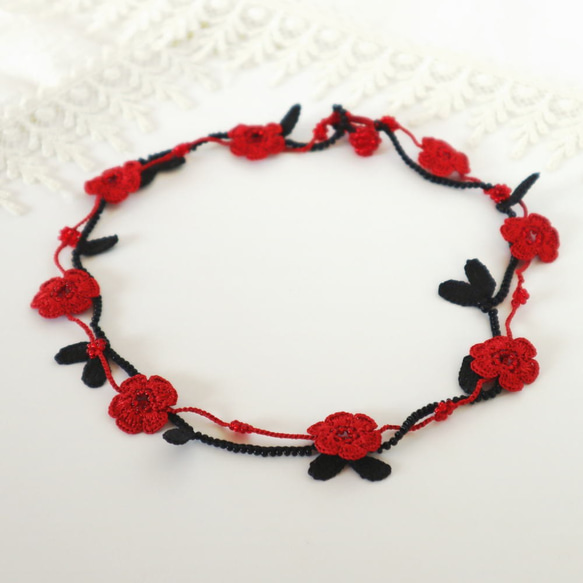OYA crochet 45cm necklace [MARY] Red & Black 第2張的照片