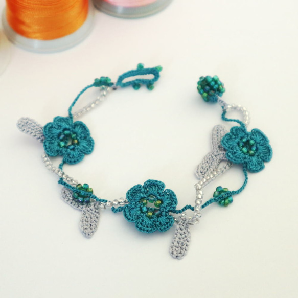 OYA crochet Bracelet [MARY] Aqua Blue 第3張的照片