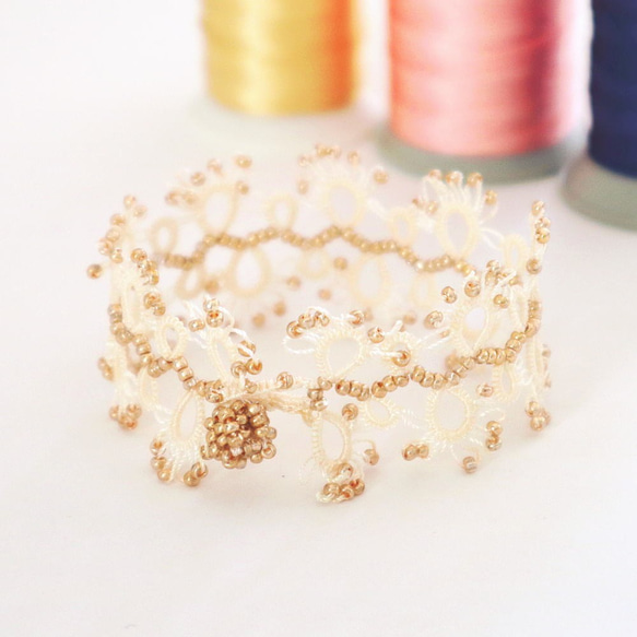OYA Tatting lace Bracelet [LACE] White ＆ Gold 第1張的照片