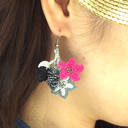OYA crochet earrings [BIJOU] Black & Pink 第3張的照片
