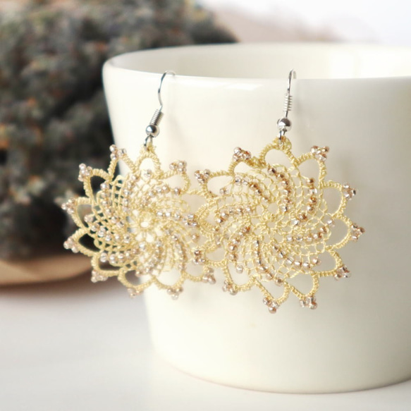 OYA Needlelace earrings [SPARKLE] Yellow Gold 第1張的照片