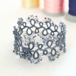 OYA Tatting lace Bracelet [LACE] Charcoal Gray 第1張的照片
