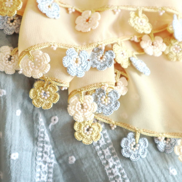 [Resale] Chiffon shawl [MARY] Dandelion Yellow 第3張的照片