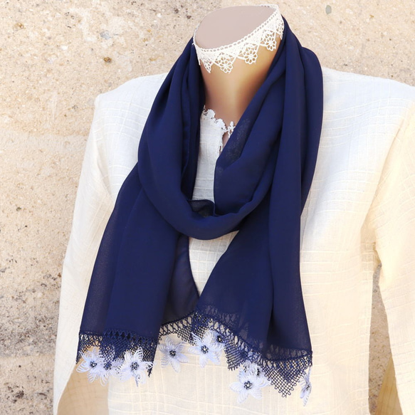 [Made to order] OYA Needlelace chiffon shawl [STELLA] Navy 第8張的照片