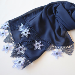 [Made to order] OYA Needlelace chiffon shawl [STELLA] Navy 第6張的照片