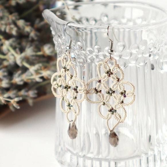 OYA tatting lace earrings [ARABESQUE] Sand Beige 第1張的照片