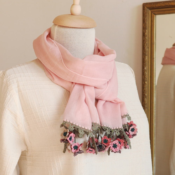 [再次上架] 3D蕾絲花朵棉質披肩“野花/ 2面”粉紅色 第4張的照片