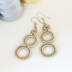 OYA crochet earrings [RING] Beige & Silver 第3張的照片