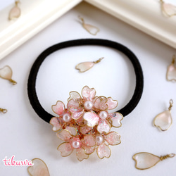 帶有櫻花圖案的優雅髮帶，可作為絕佳的禮物 第2張的照片