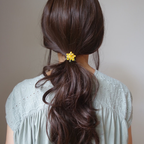 【出品セール♡】A-103♡ぶどうのヘアゴム 秋 親子お揃い】刺繍アクセサリー&ヘアゴム『秋桜』 | AMYu cerise