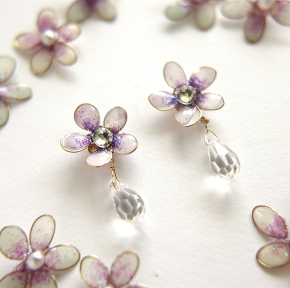 水晶和小紫羅蘭耳環/耳環/樹脂無穿孔樹脂耳環: Violet violet flower 第9張的照片