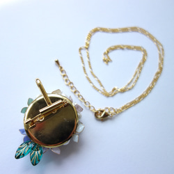 繡球花和棉珍珠兩用胸針和項鍊 第9張的照片