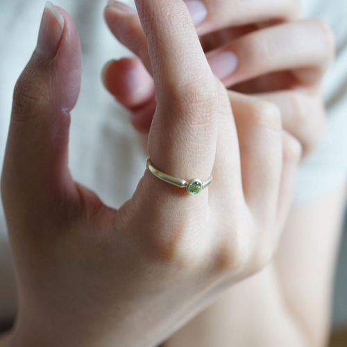 マル20、k10YG、グリーンガーネット、リング、 マル20、k10YG、グリーンガーネット、リング。