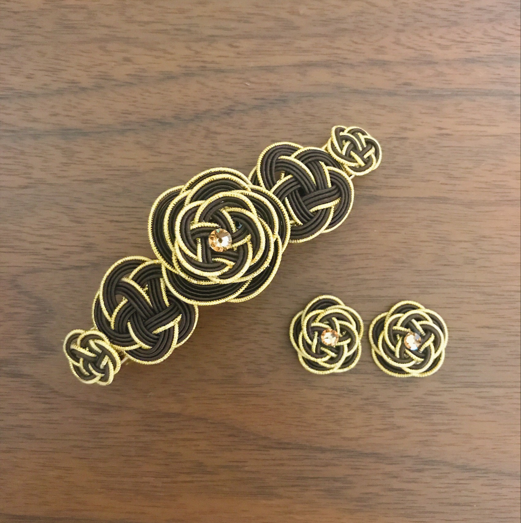 水引お花畑のバレッタとお花とスワロのピアス コフレセット【チョコ】