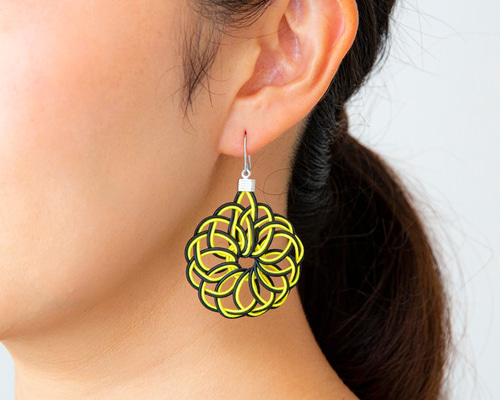 0_5216234370a34396d952de850331