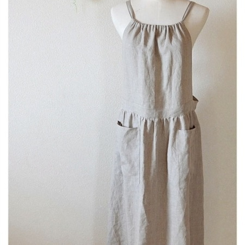 受注制作】S〜3L リネン後ろリボンつり上がりエプロンワンピース 母の