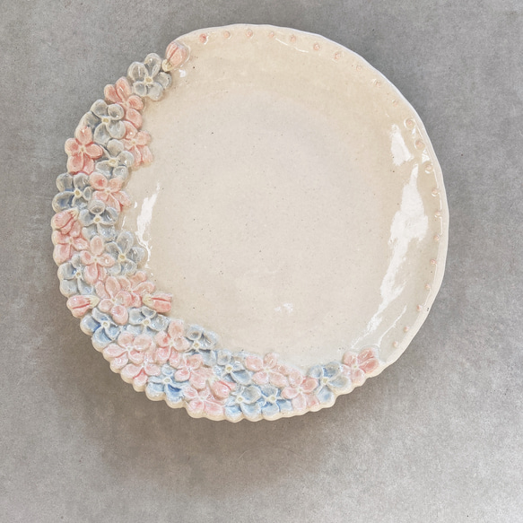 スミレのお皿　カラー（21㎝ ） 1枚目の画像