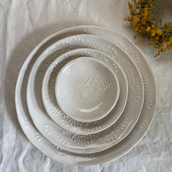 ミモザの皿　〈白〉15㎝ 3枚目の画像