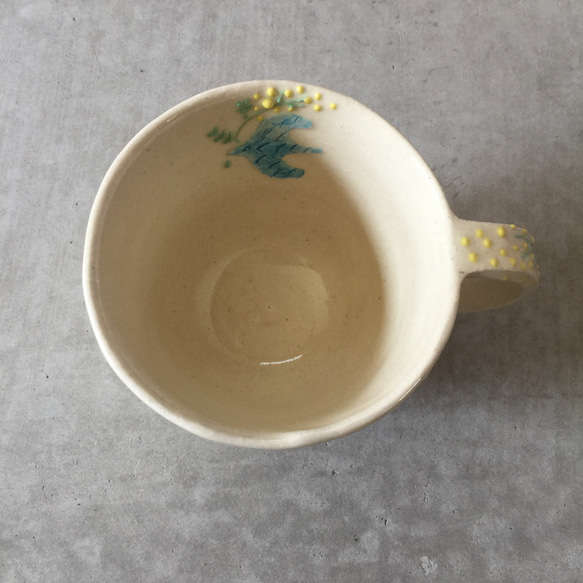 ミモザのマグカップ 2枚目の画像