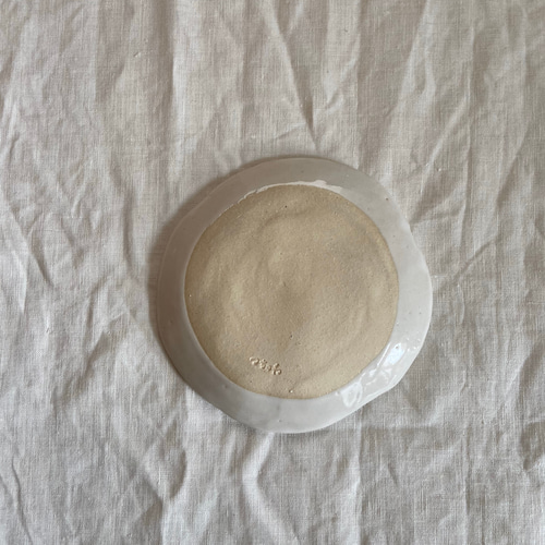 すずらん皿 （しろ）15㎝ 小皿 石黒 美佐緒 通販 9331092