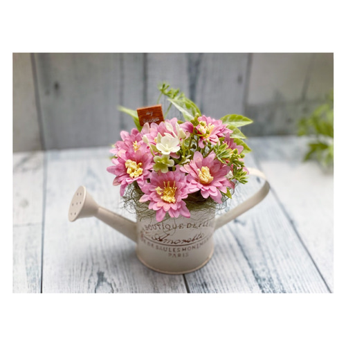 ꫛꫀꪝピンクのお花いっぱいのリース＆ジョウロ アレンジ❁2点セット 