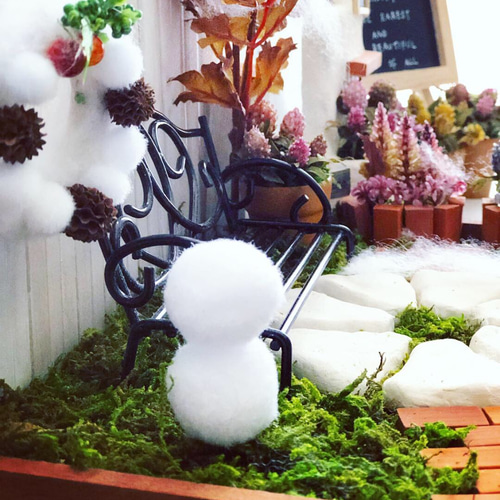✳NEW✳ミニチュアガーデン 庭❁﻿クリスマスリース・雪だるま