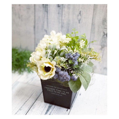 ✳NEW✳ブルーベリー&アネモネ❁フラワーアレンジ・フラワー  