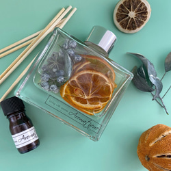 聖なる樹」パロサント 神秘の香木 自然な香り ガラスケースに（7本入り