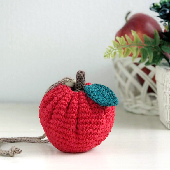 編みぐるみ風エコバッグ／赤リンゴ 5枚目の画像
