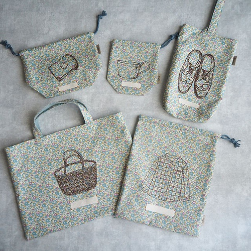 リバティ　ベッツィのシューズ袋☆ 上履き入れ・シューズケース リバティベッツィアン 【オーダー品