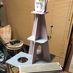 手作りのキャットタワー 3枚目の画像