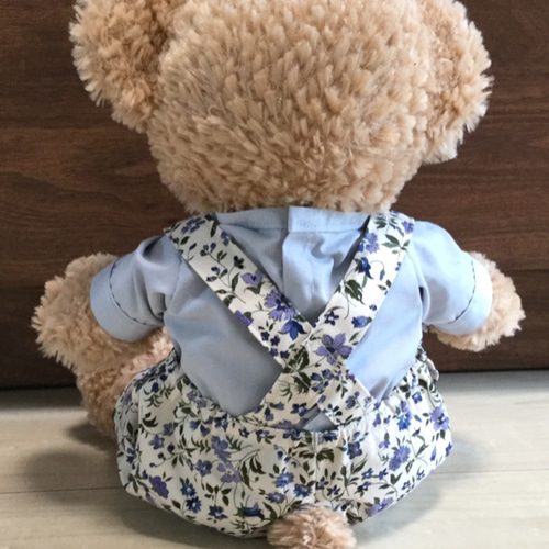 ダッフィー 、ジェラトーニの花柄サロペットコーデ ぬいぐるみ hiro