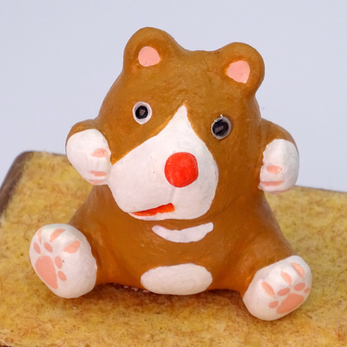 手作りクマの置物 多色 木製 熊 ( くま ) 置き物 【 木の くまさん 】 かわいい の くまさん