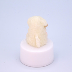 LEDキャンドルライト付き動物人形シリーズ「白犬　トイプードル」 4枚目の画像