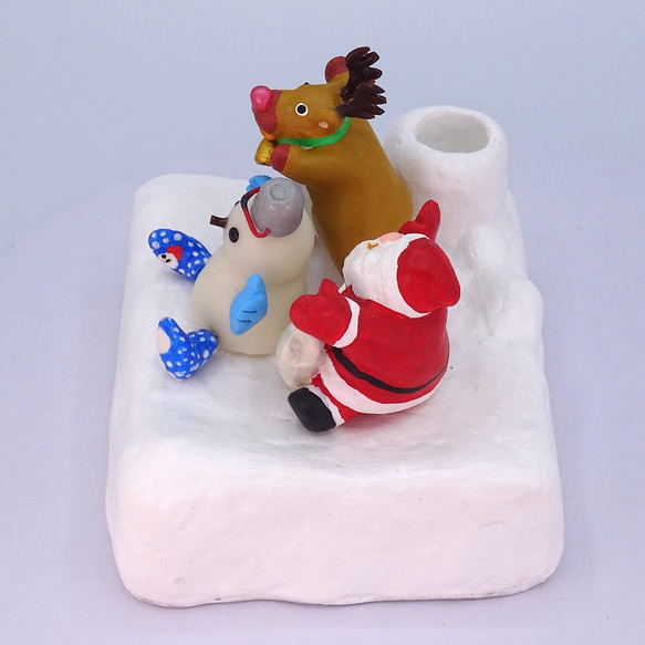 メリークリスマス　サンタとトナカイと雪だるまの粘土ペン立て① 3枚目の画像