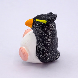 粘土人形のペンギンワールド　クリップ式メモスタンド　イワトビペンギン−1 7枚目の画像