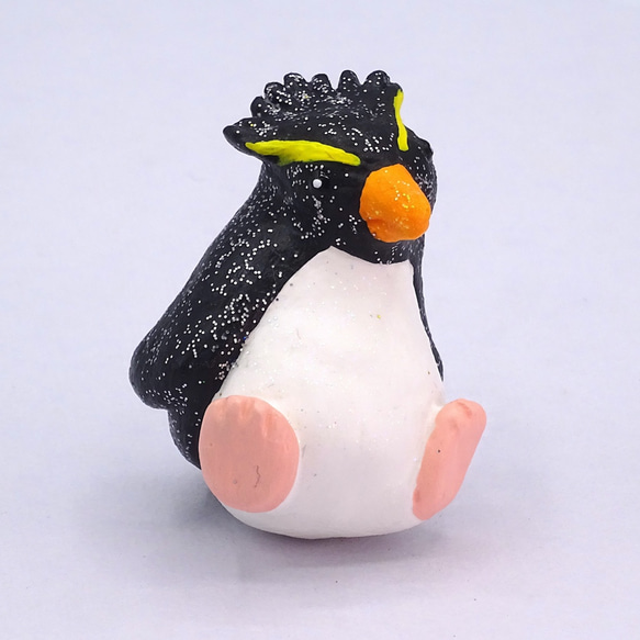 粘土人形のペンギンワールド　クリップ式メモスタンド　イワトビペンギン−1 9枚目の画像